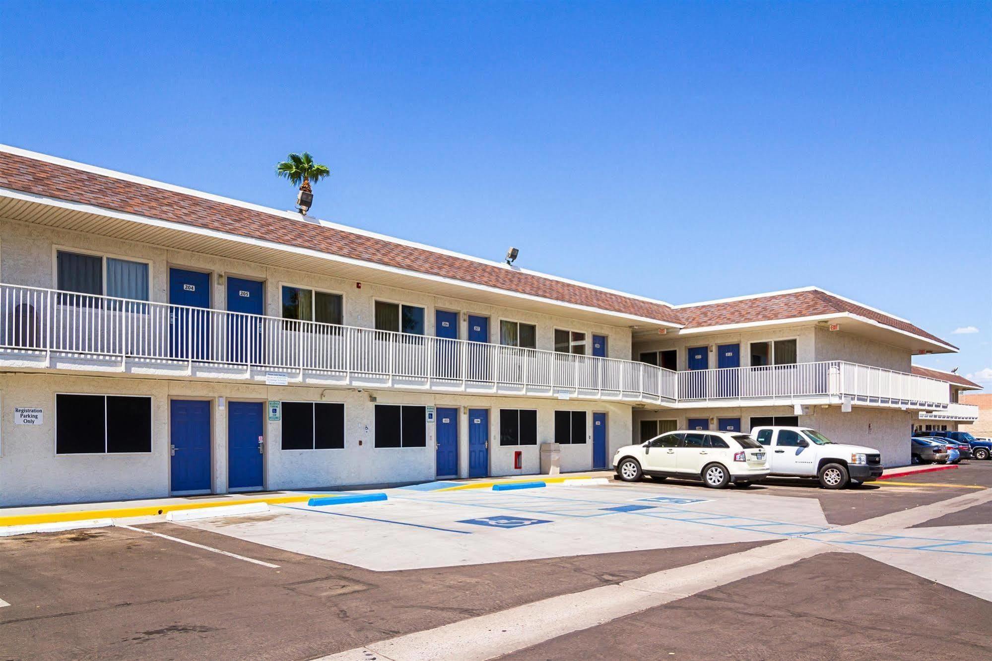 Motel 6 Mesa North Exterior foto
